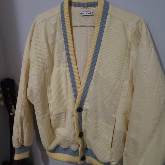 Vintage Bomber Jacket - Picture 3 of 8